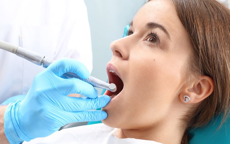 Scared of Root Canal Pain? Try Pain-Free Root Canal Treatment in Indore